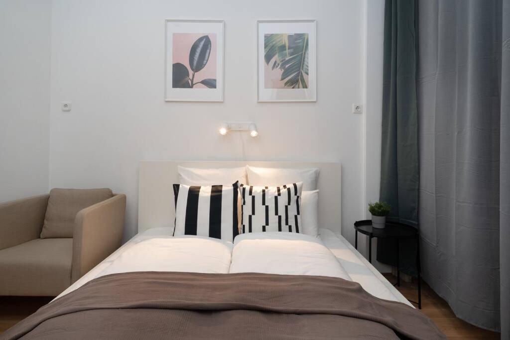 Best Located, 150 M2 5 Bedrooms Apt., Budapest Exterior photo